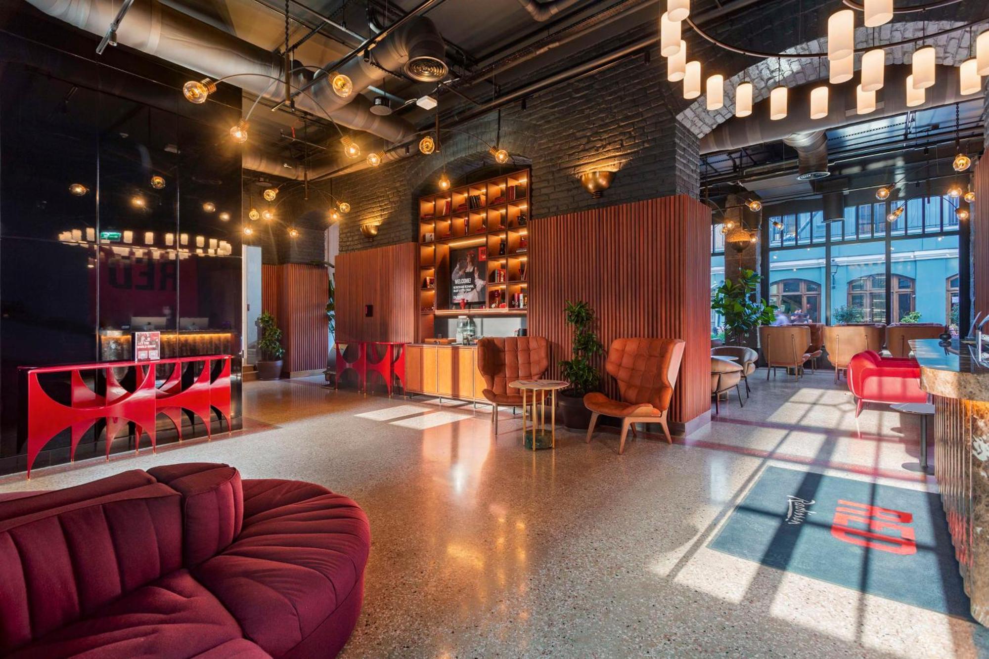 Radisson Red Tbilisi Hotel Bagian luar foto