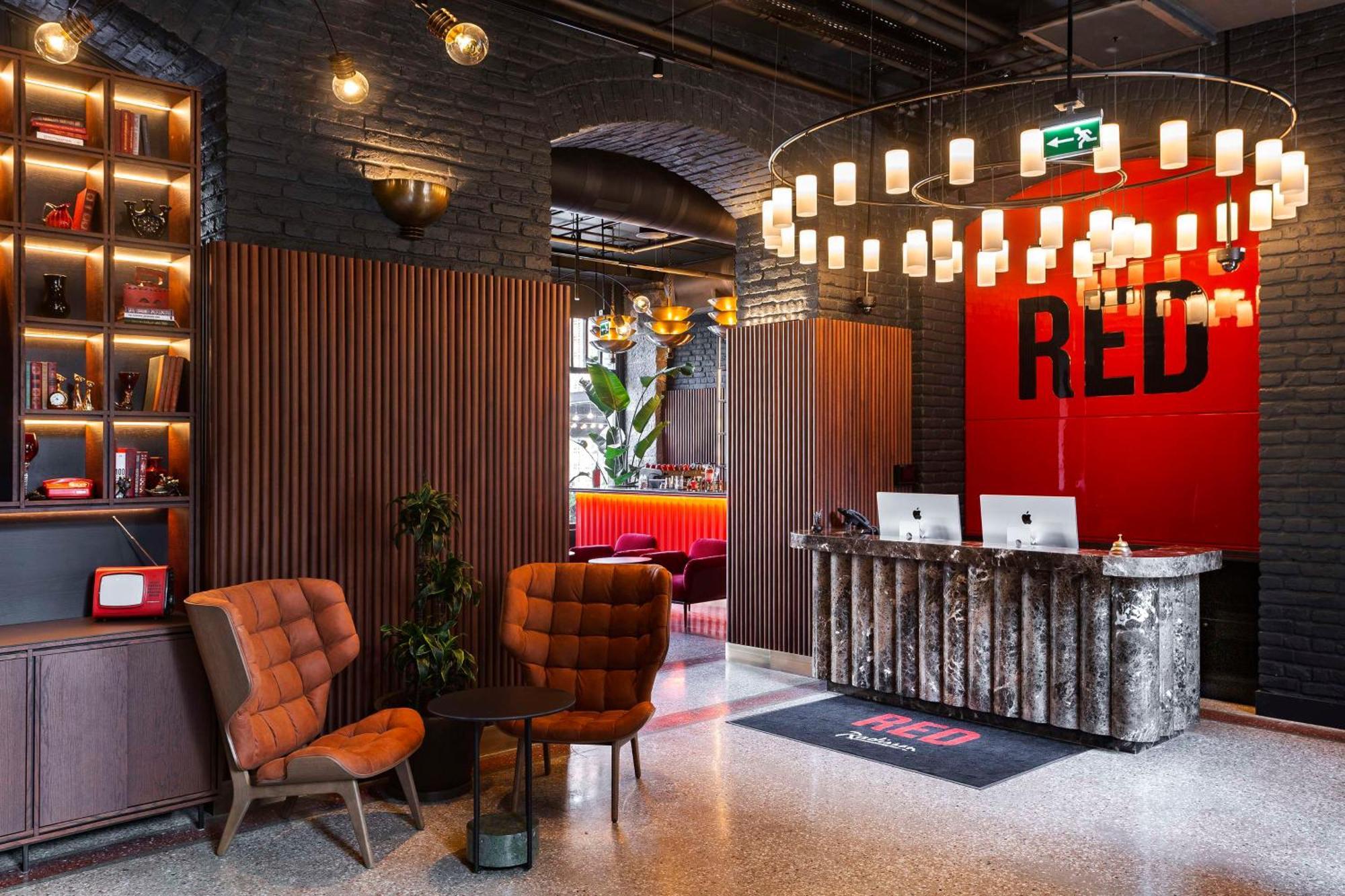 Radisson Red Tbilisi Hotel Bagian luar foto