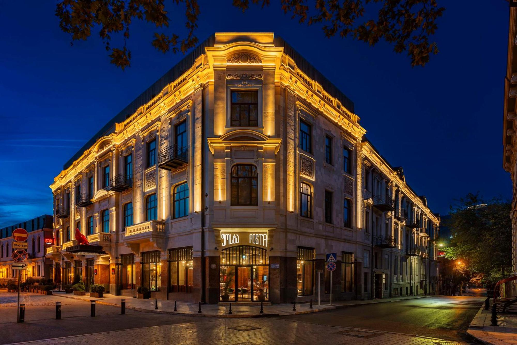 Radisson Red Tbilisi Hotel Bagian luar foto